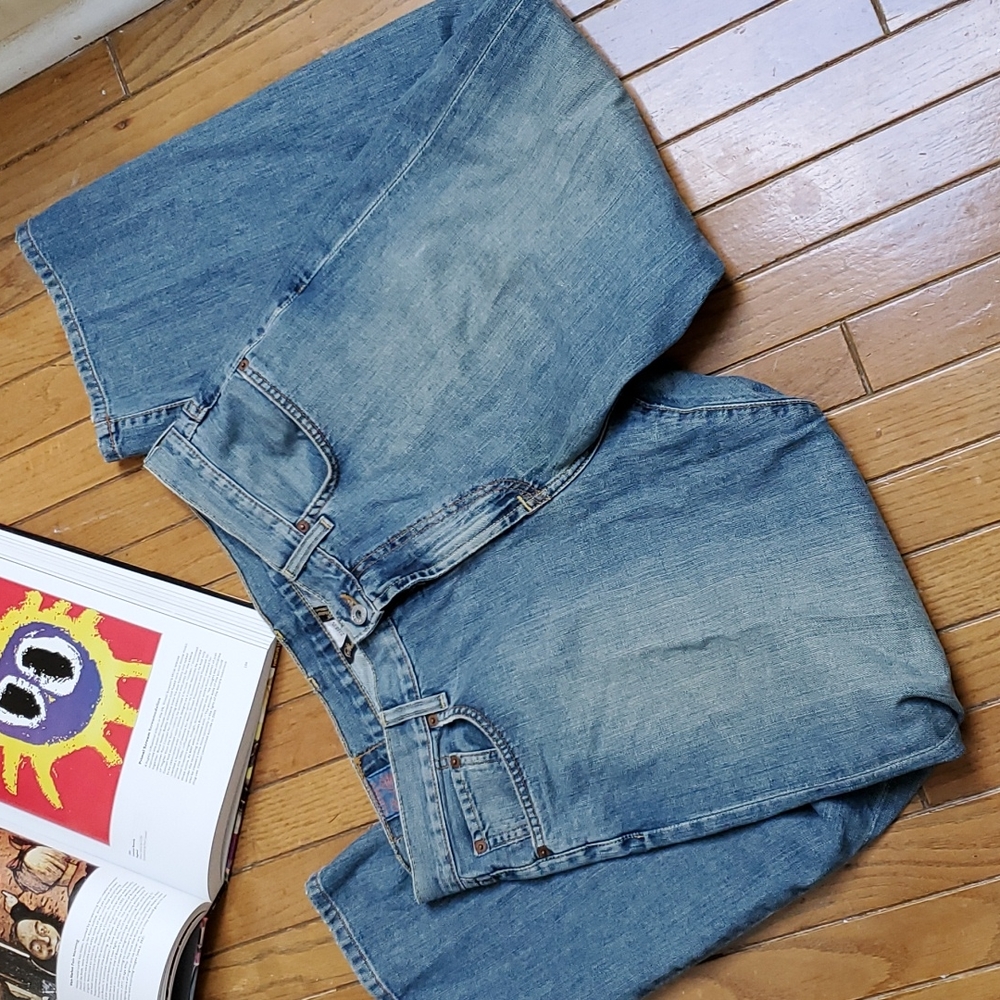 Lucky Brand Mens Size 34"x30" Relaxed Fit Jeans.